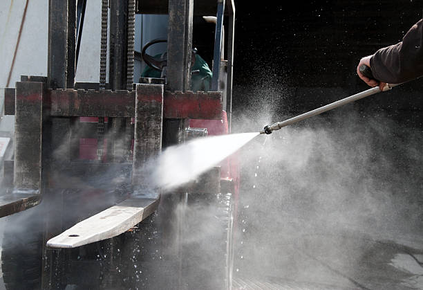 Best Playground Equipment Cleaning  in Creswell, OR